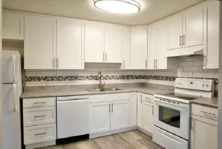 March Rent Free 2 Bedroom Apartment Near Century Park