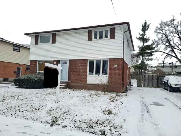 House For Sale in Oshawa, Ontario