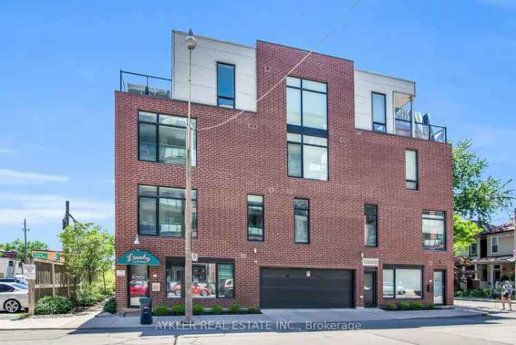 Condo For Sale in Toronto, Ontario