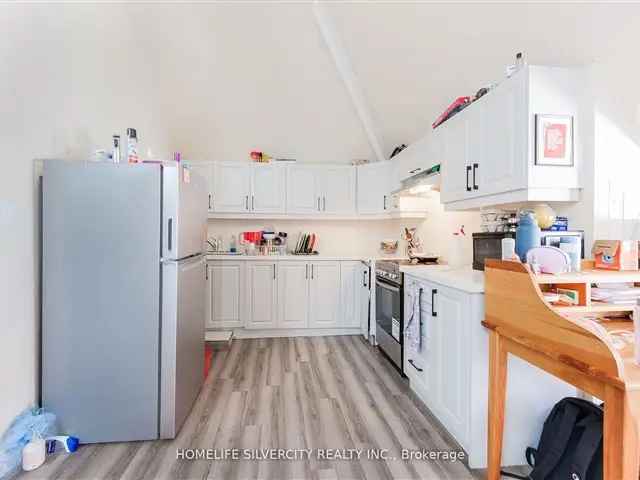 House For Sale in London, Ontario