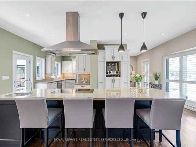 Luxury Oakville Home 3 1 Beds 3 Baths 3000 Sqft