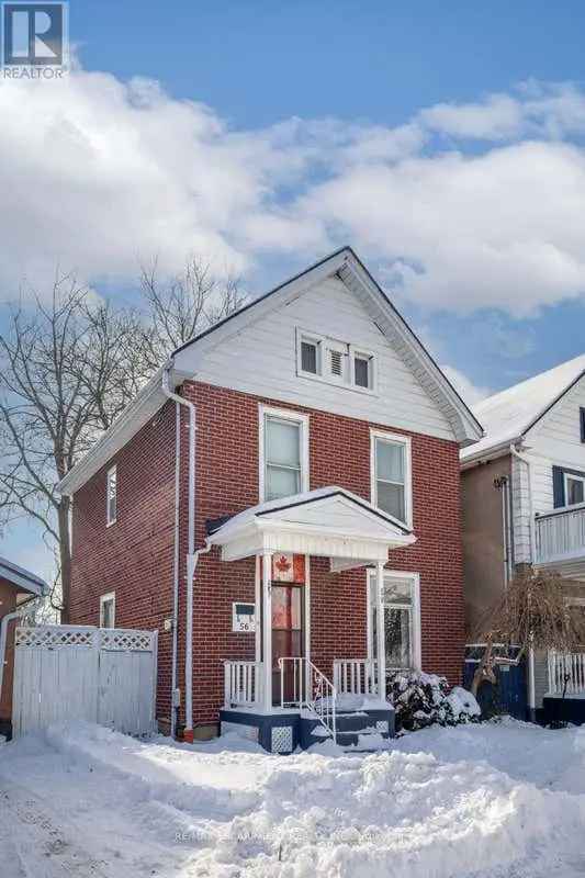 Captivating Harbour Views 3-Bedroom Home