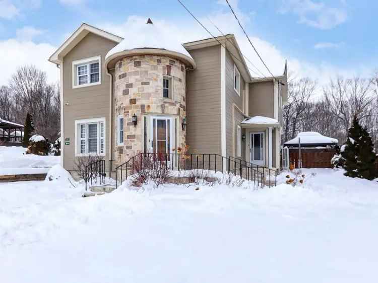 5 Bedroom Two-Story Home with Pool and Garage Brownsburg-Chatham