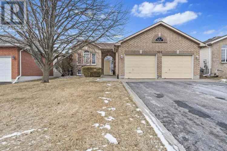 3 2 Bedroom Elevated Bungalow in Auden Park Family Home