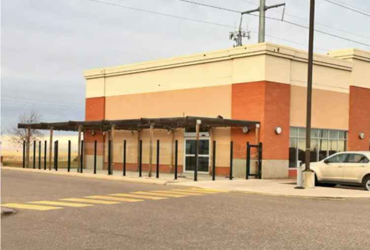 Commercial property For Rent in Medicine Hat, Alberta