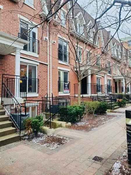 Rent Spacious One Bedroom Den Townhome in King West Village