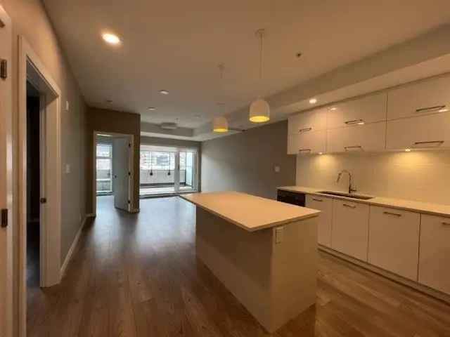 Luxury Squamish Condo for Sale 851 sqft 2 Bed 2 Bath