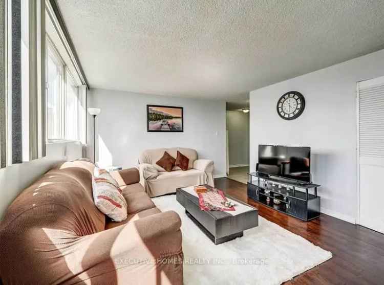 Condo For Rent in Mississauga, Ontario