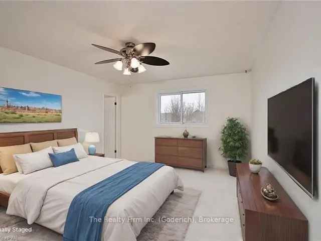 House For Sale in Stratford, Ontario