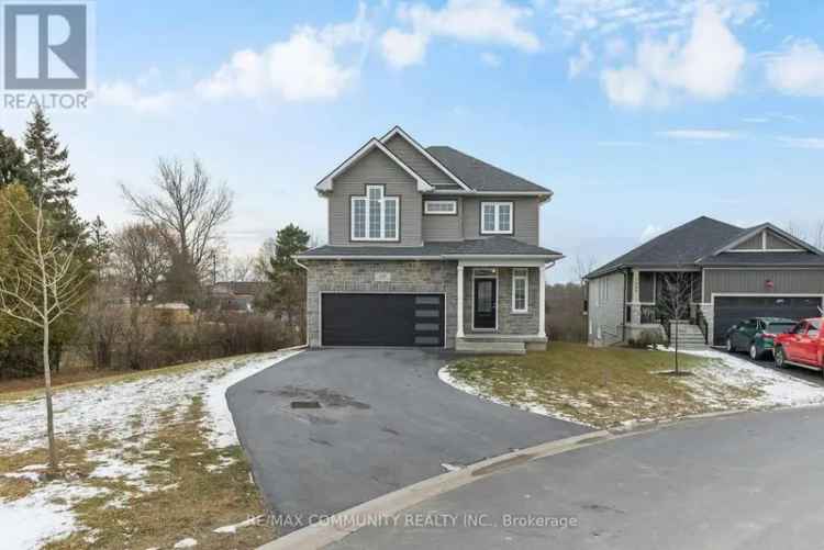 Dream Home in Westbrook Kingston - Upgraded Home with Big Lot and Double Garage