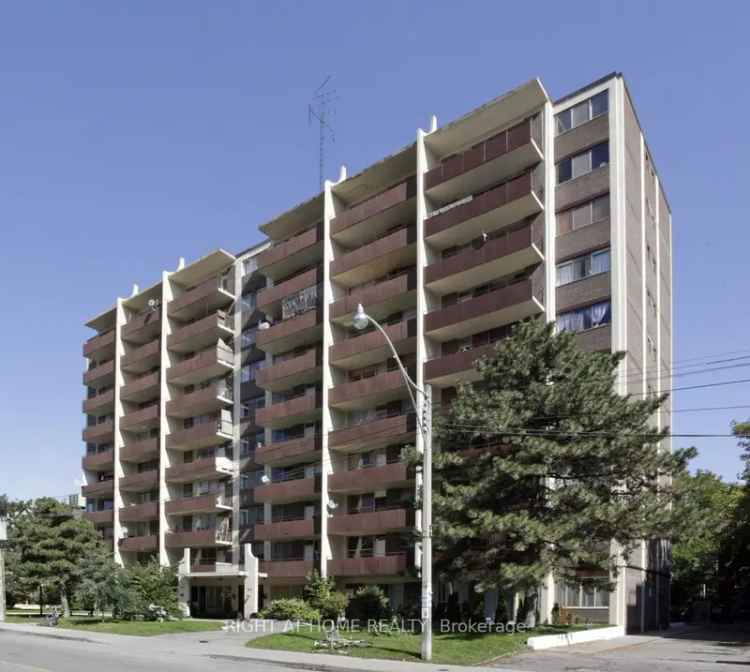 Condo For Rent in 191, St George Street, Toronto, Ontario