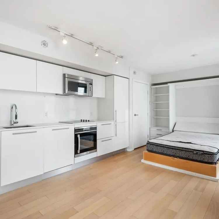 Yaletown Studio Apartment for Sale - Modern Urban Living