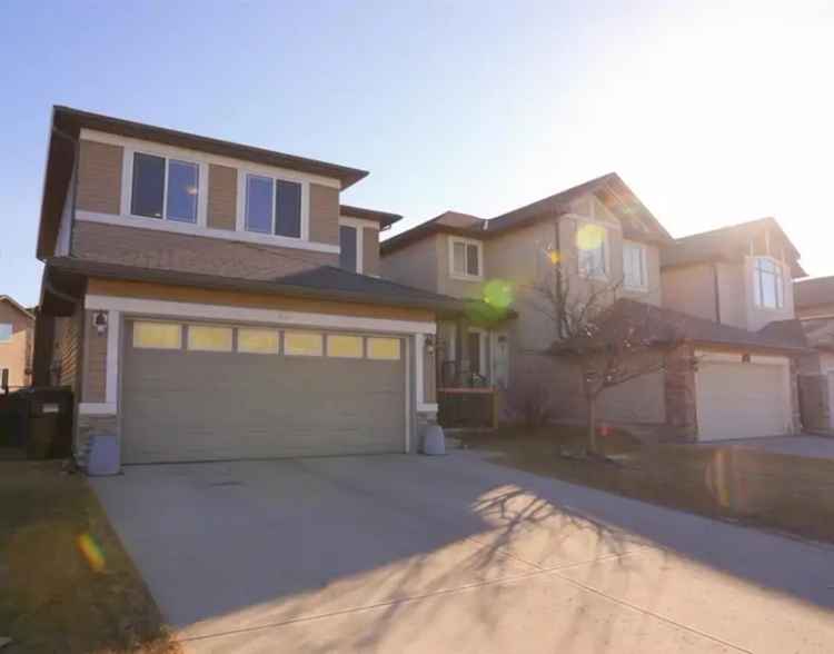 Immaculate 3 2.5 Bath Family Home Near Fish Creek Park