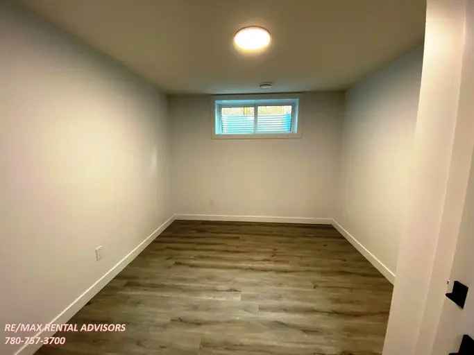 Rent 1 Bedroom Home in Edmonton With Private Entrance and Street Parking