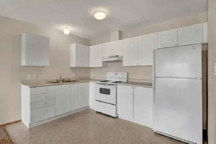 2 Bed x 1 Bath Apartment for Rent on 66th St. | $1565.00