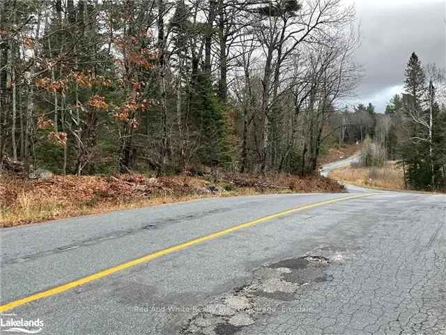 Muskoka North Dream Home Lot - Private, Secluded, Nature Lover's Paradise