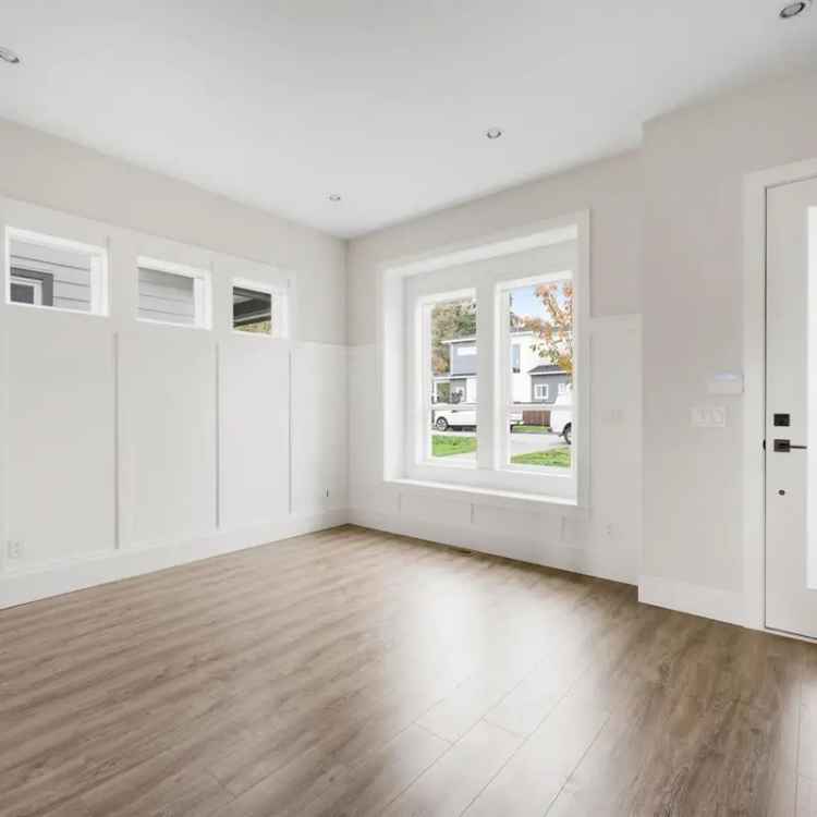 For Sale Stunning Single Family Home in Pacific Heights with Ocean Views