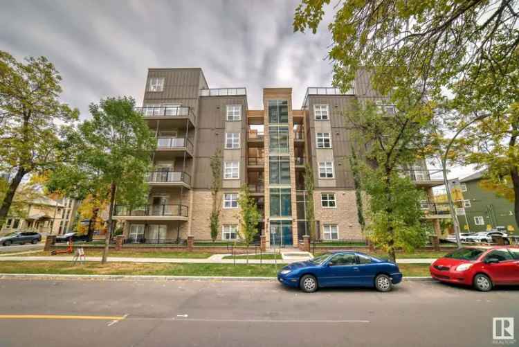 Buy Corner Unit Home Near UofA Campus with Modern Features