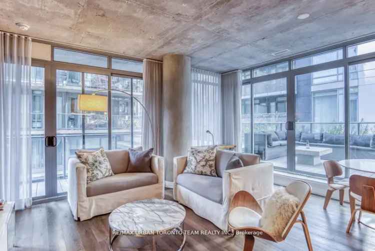 Six50 King West Lofts 650, #205