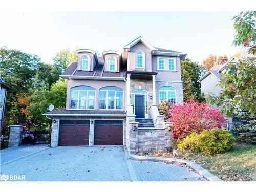 House For Sale In Barrie, Ontario