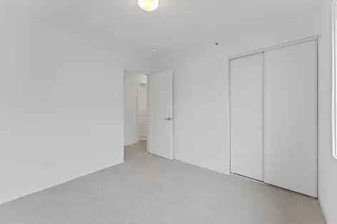 3 Bedroom Townhouse in Barrhaven Ottawa