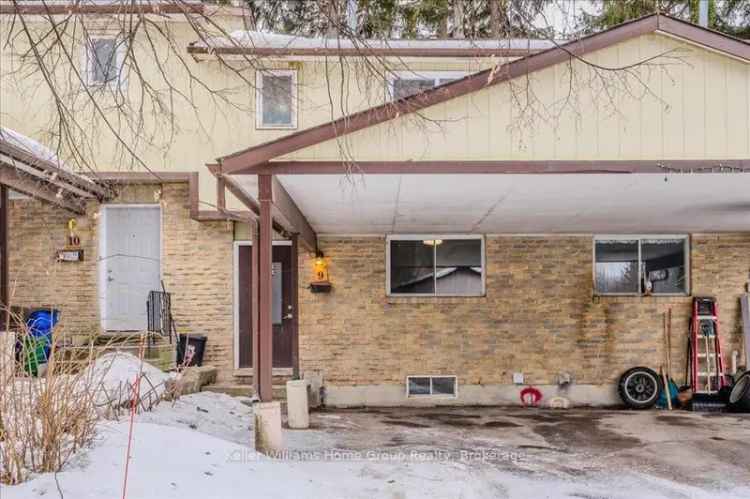 House For Sale in 80, Churchill Street, Waterloo, Ontario