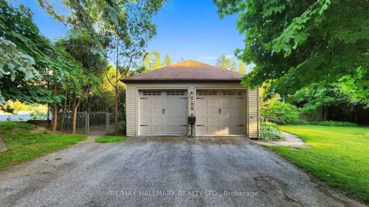 House For Sale in 109, Highland Lane, Richmond Hill, Ontario