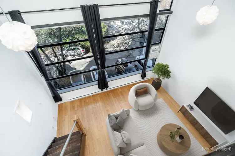 2 Level Loft Condo in Vancouver Mount Pleasant
