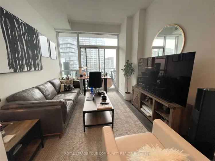 Condo For Rent in Toronto, Ontario