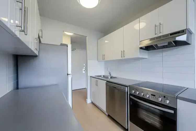 Apartment For Rent in 8, Milepost Place, Toronto, Ontario