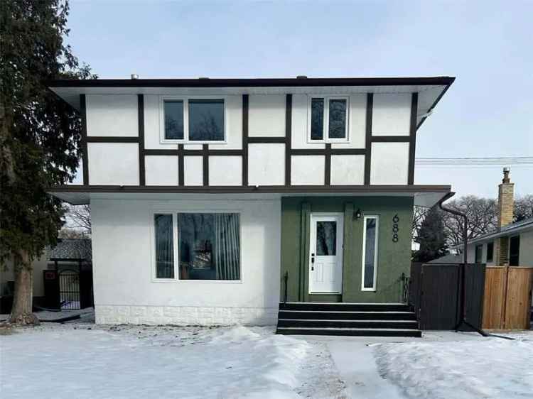 House For Sale in Winnipeg, Manitoba