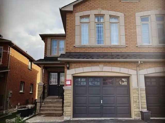 House For Sale in Mississauga, Ontario