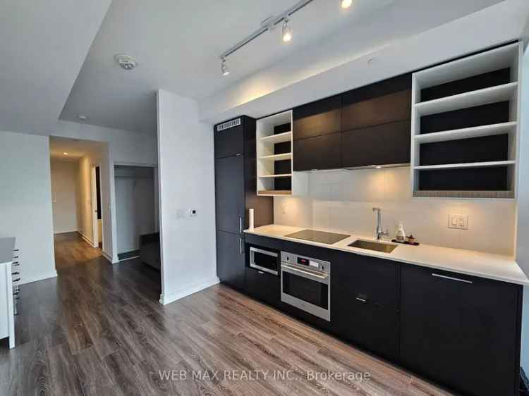 Condo For Rent in Toronto, Ontario