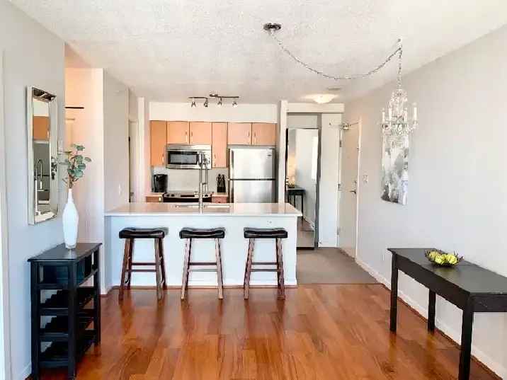 1 bed   den Yaletown Vancouver Condo furnished or unfurnished