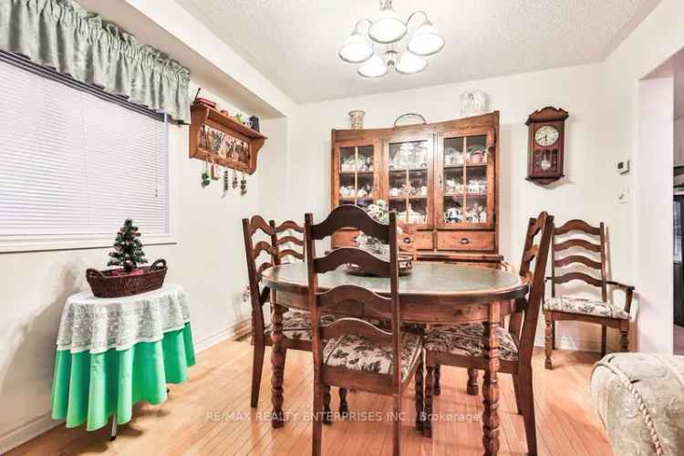 House For Sale in Caledon, Ontario