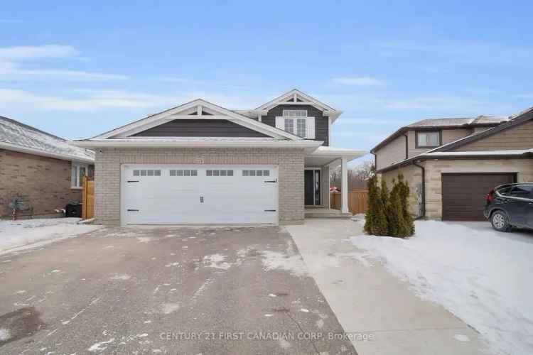 House For Sale in Central Elgin, Ontario