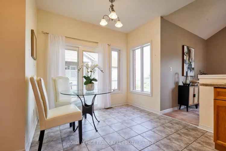 2-Bed Canterbury Common Bungaloft with Lake Scugog Views