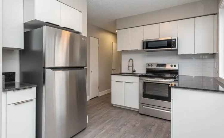 Rent Apartment in Edmonton with Renovated Bathroom and Granite Countertops