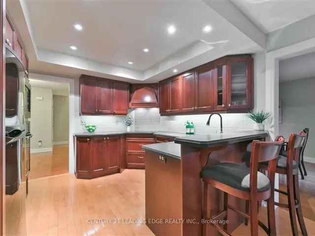 House For Sale in 81, McCarty Crescent, Markham, Ontario