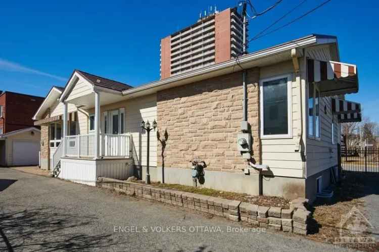 House For Sale in Ottawa, Ontario