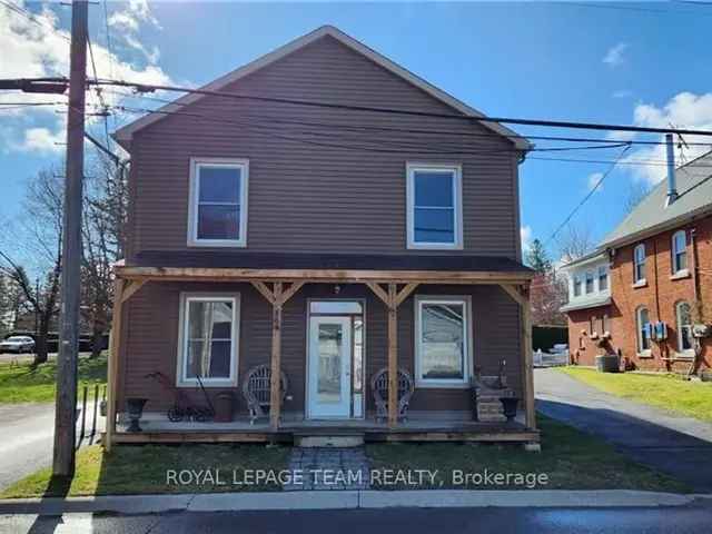 Kemptville Duplex - Investment Opportunity