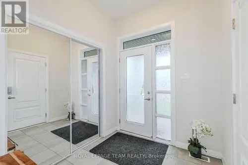 2004 Caltra Crescent Townhome for Sale in Barrhaven