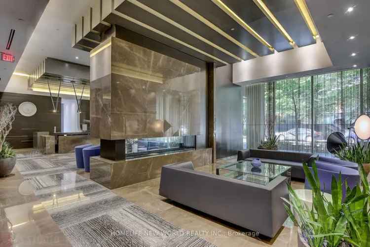 Stunning Luxury Condo, 2 BR, 2 Bath, Wrap-Around Windows, Yorkville