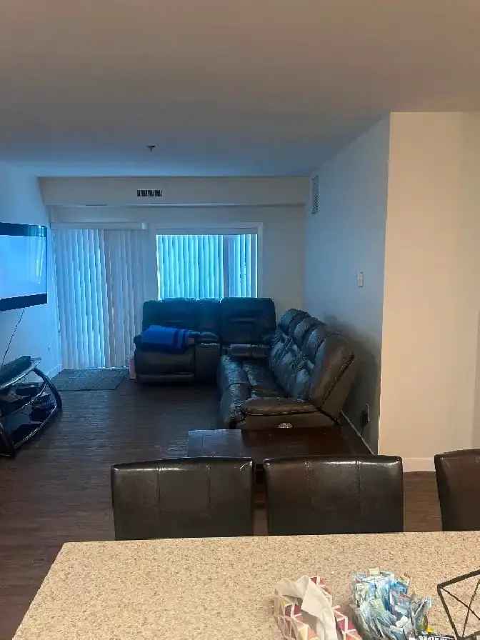 Sublet 2 Bedroom Apartment in Transcona with In Suite Laundry