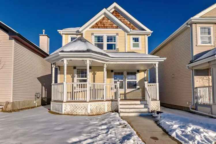 House For Sale in Calgary, Alberta