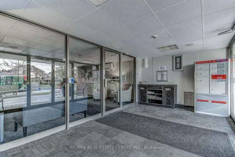 Condo For Sale in 26, Hall Road, Georgetown, Ontario