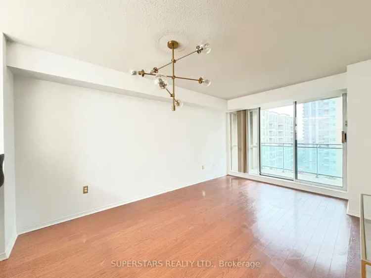 Condo For Rent in Toronto, Ontario