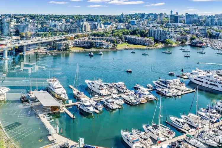 2207 1077 MARINASIDE Crescent in Vancouver: Yaletown Condo for sale in “Marinaside Resort” (Vancouver West)  : MLS®# R2920240