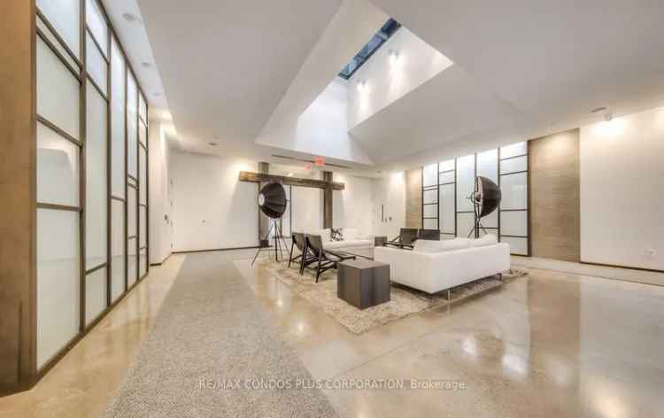 Condo For Sale in Toronto, Ontario