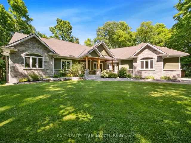 Private Estate Bungalow near Orillia - 1 Acre, In-Law Suite, Gym